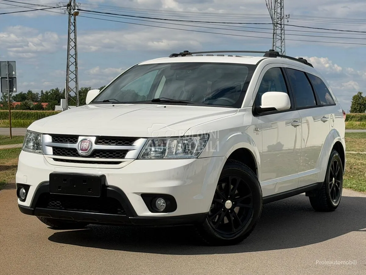 Fiat Freemont 2012 photo 3