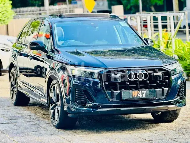Audi Q7