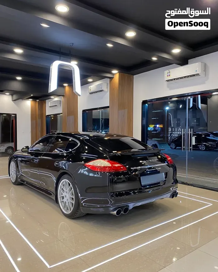 Porsche Panamera 2010 photo 4