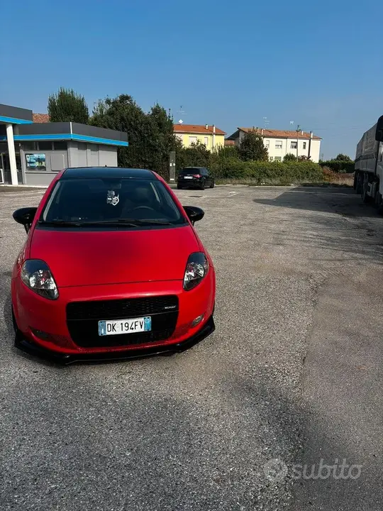Fiat Grande Punto 2007 photo 5