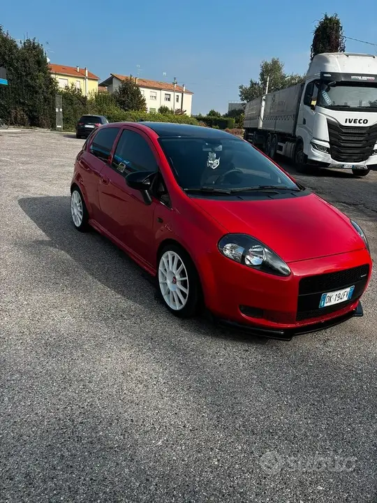 Fiat Grande Punto 2007 photo 2