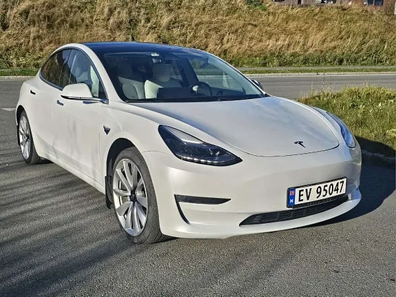 Tesla Model 3 2019 photo 3