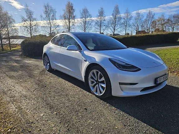Tesla Model 3 2019 photo 4