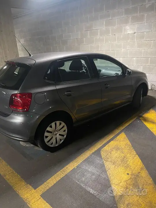 Volkswagen Polo 2012 photo 5