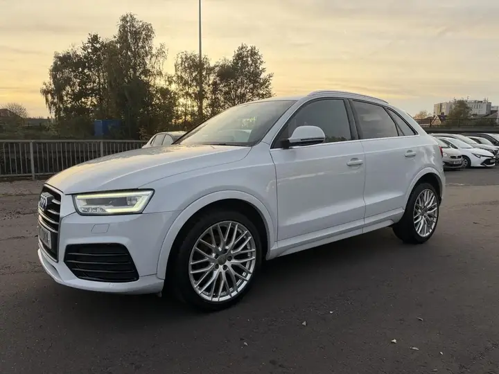 Audi Q3 2017 photo 2