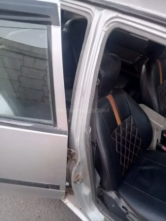 Suzuki Cultus