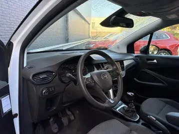 Opel Crossland X 2021 photo 3