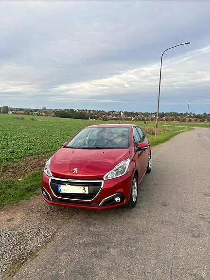 Peugeot 208