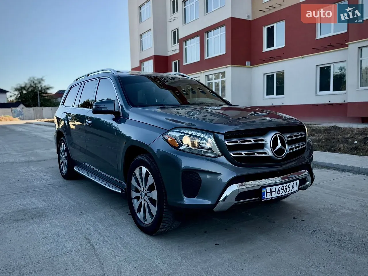 Mercedes-Benz Gls-Class 2016 photo 2