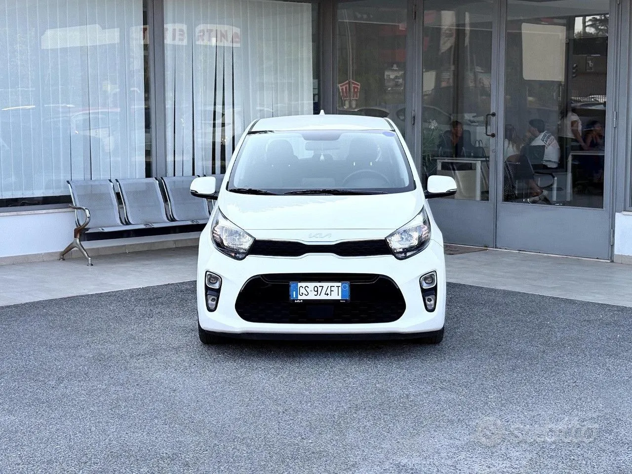 Kia Picanto 2023 photo 2