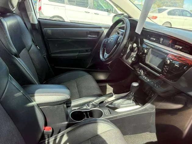 Toyota Corolla 2015 photo 2