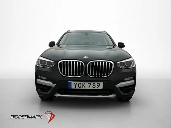 BMW X3 2018 photo 2