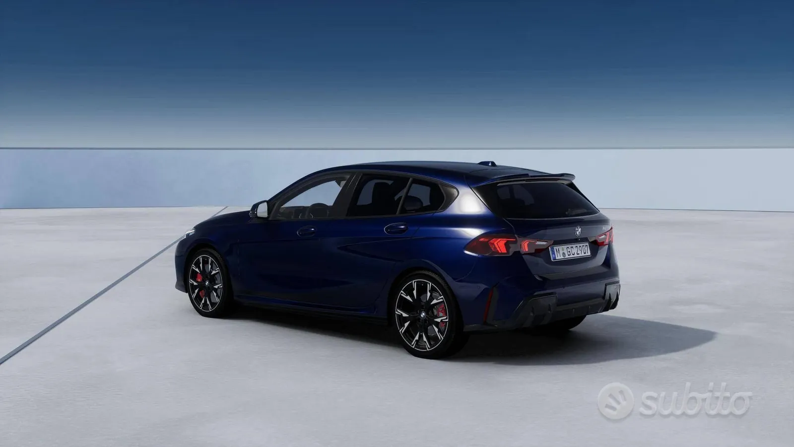 BMW 1 Series 2023 photo 2
