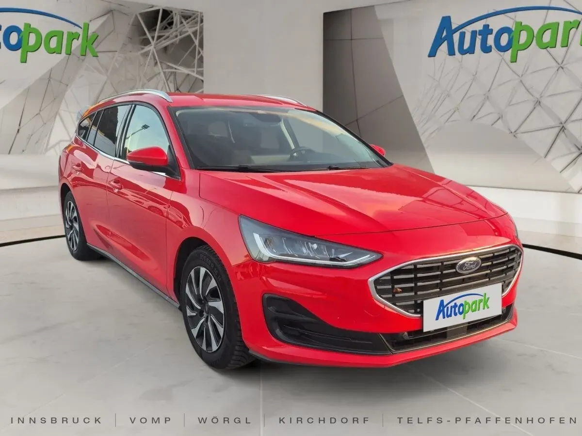 Ford Focus 2024 photo 3