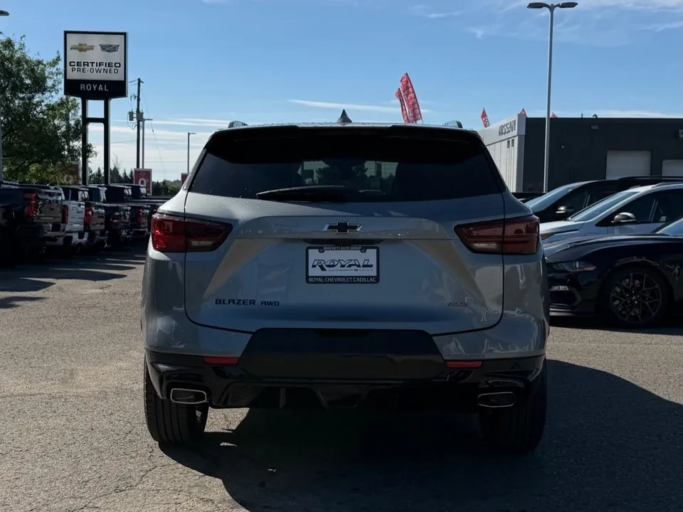 Chevrolet Blazer 2026 photo 4