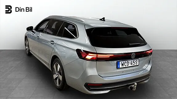 Volkswagen Passat 2025 photo 3
