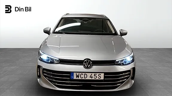 Volkswagen Passat 2025 photo 4