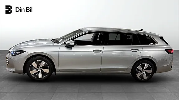 Volkswagen Passat 2025 photo 2