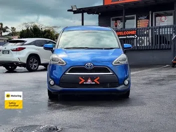 Toyota Sienta 2015 photo 3