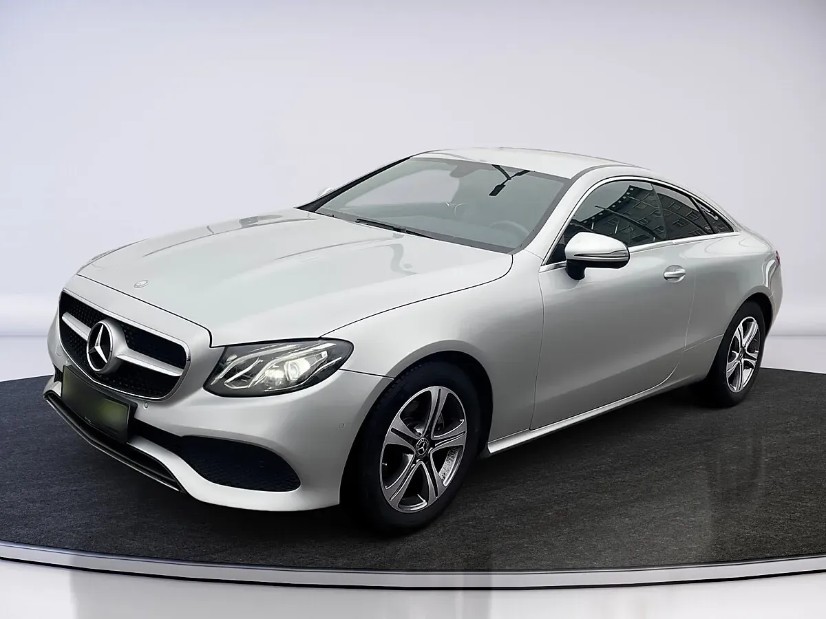 Mercedes-Benz E-Class 2017 photo 2