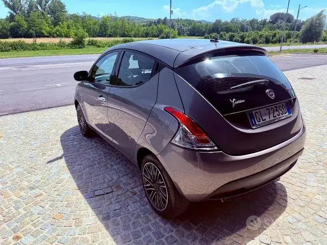 Lancia Ypsilon 2022 photo 5