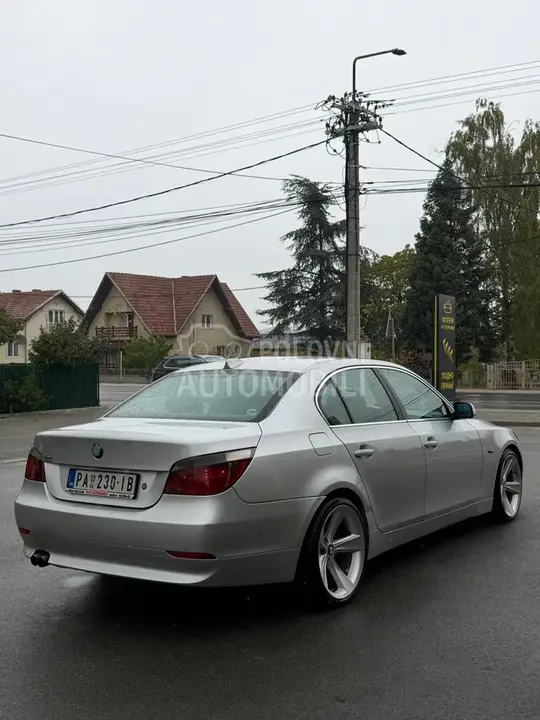 BMW 530 2004 photo 4