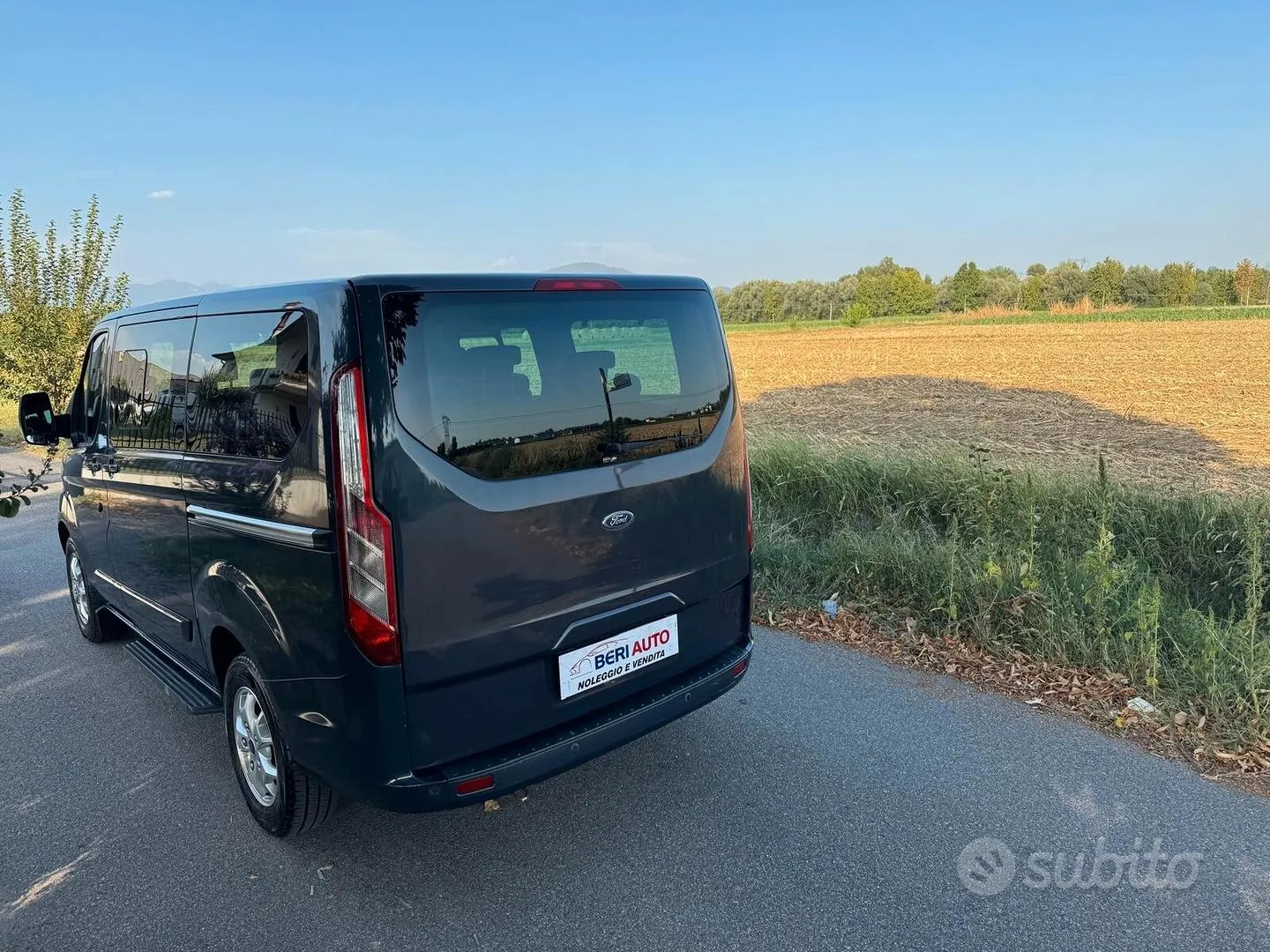 Ford Tourneo Custom 2014 photo 3
