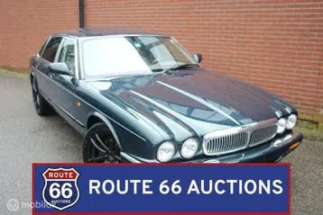 Jaguar Xj8