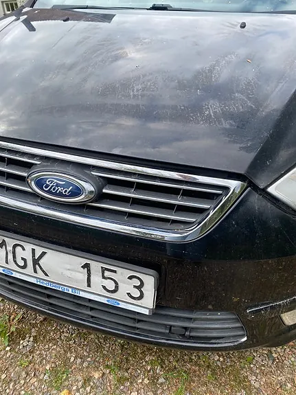 Ford Galaxy 2012 photo 4