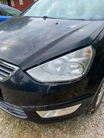 Ford Galaxy 2012 photo 5