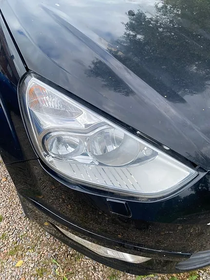 Ford Galaxy 2012 photo 2
