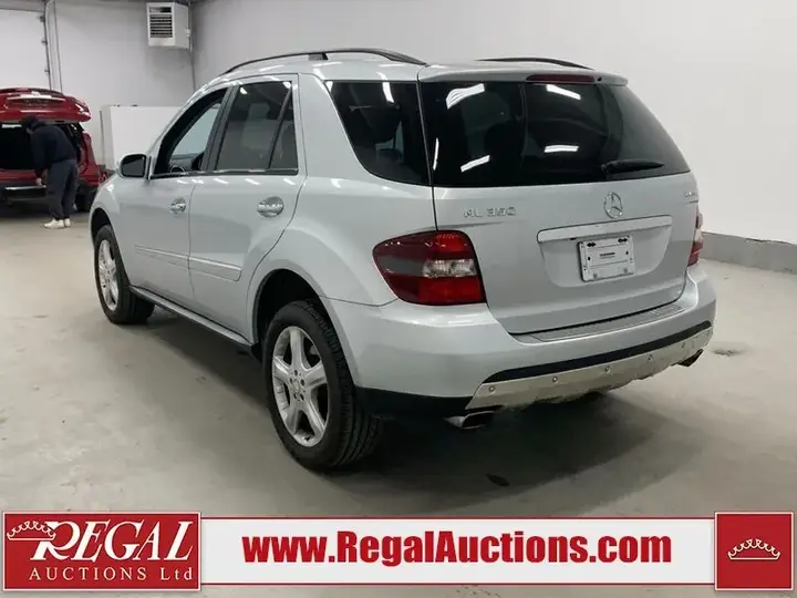 Mercedes-Benz M-Class 2008 photo 4