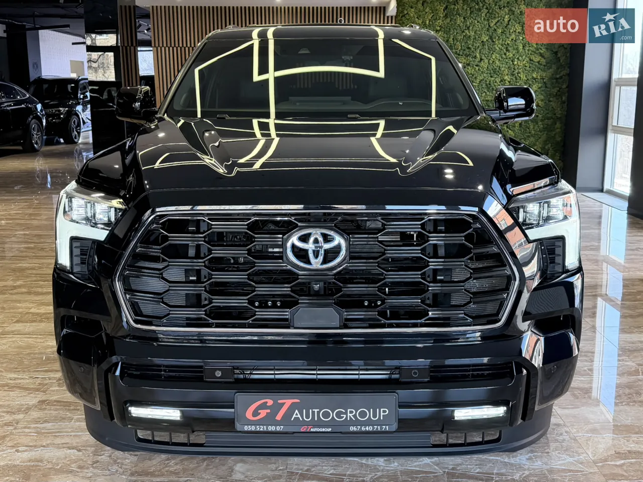 Toyota Sequoia 2024 photo 3