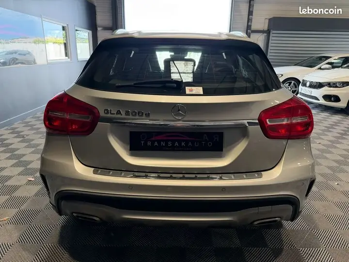 Mercedes-Benz Gla 2016 photo 3