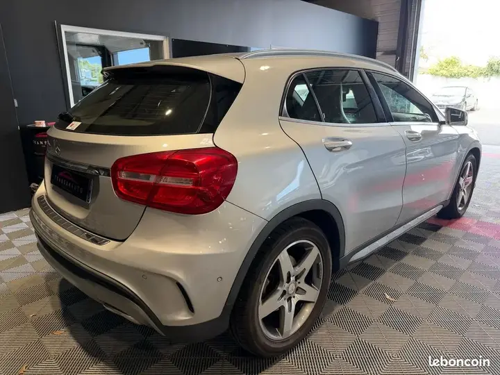 Mercedes-Benz Gla 2016 photo 4