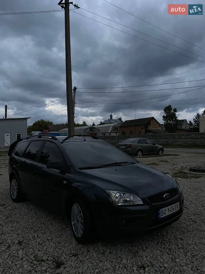 Ford Focus 2006 photo 2