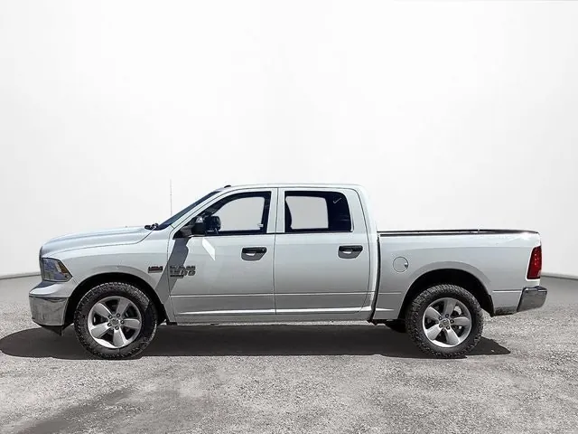 Ram 1500 Classic 2023 photo 2