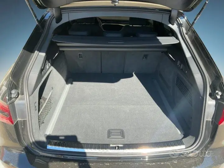 Audi A6 Avant 2024 photo 4