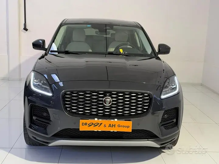 Jaguar E-Pace 2021 photo 3