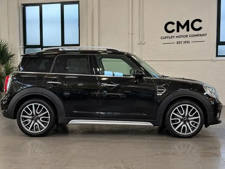 Mini Countryman 2018 photo 2