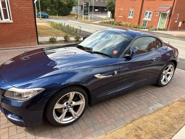 BMW Z4 2013 photo 2