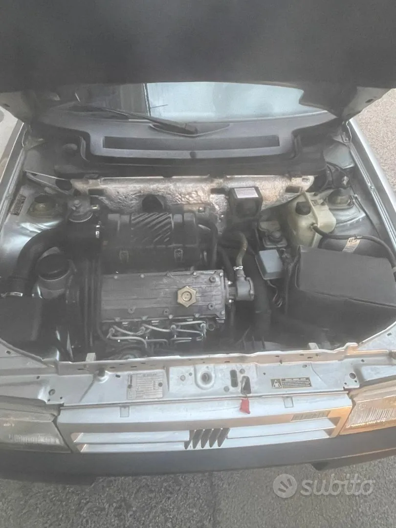 Fiat Uno 1993 photo 4
