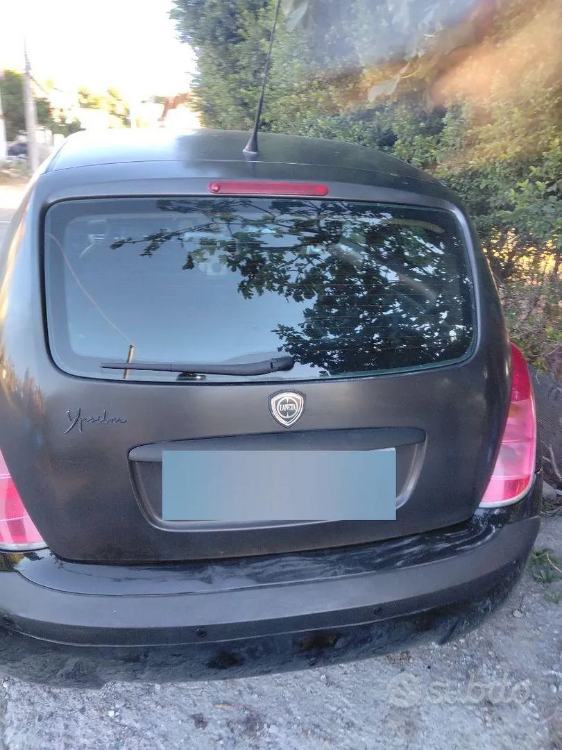 Lancia Ypsilon 2006 photo 2