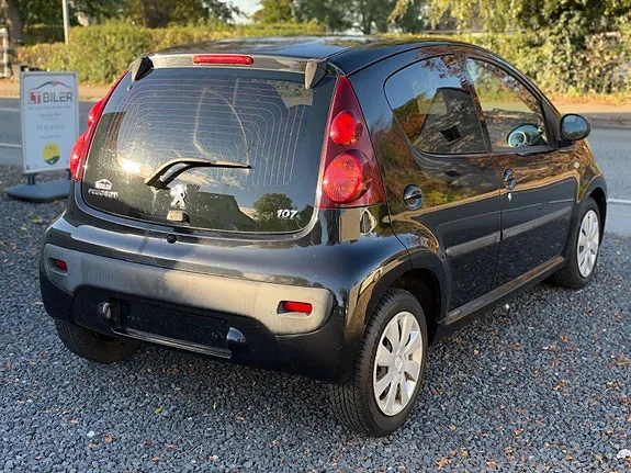 Peugeot 107 2014 photo 3