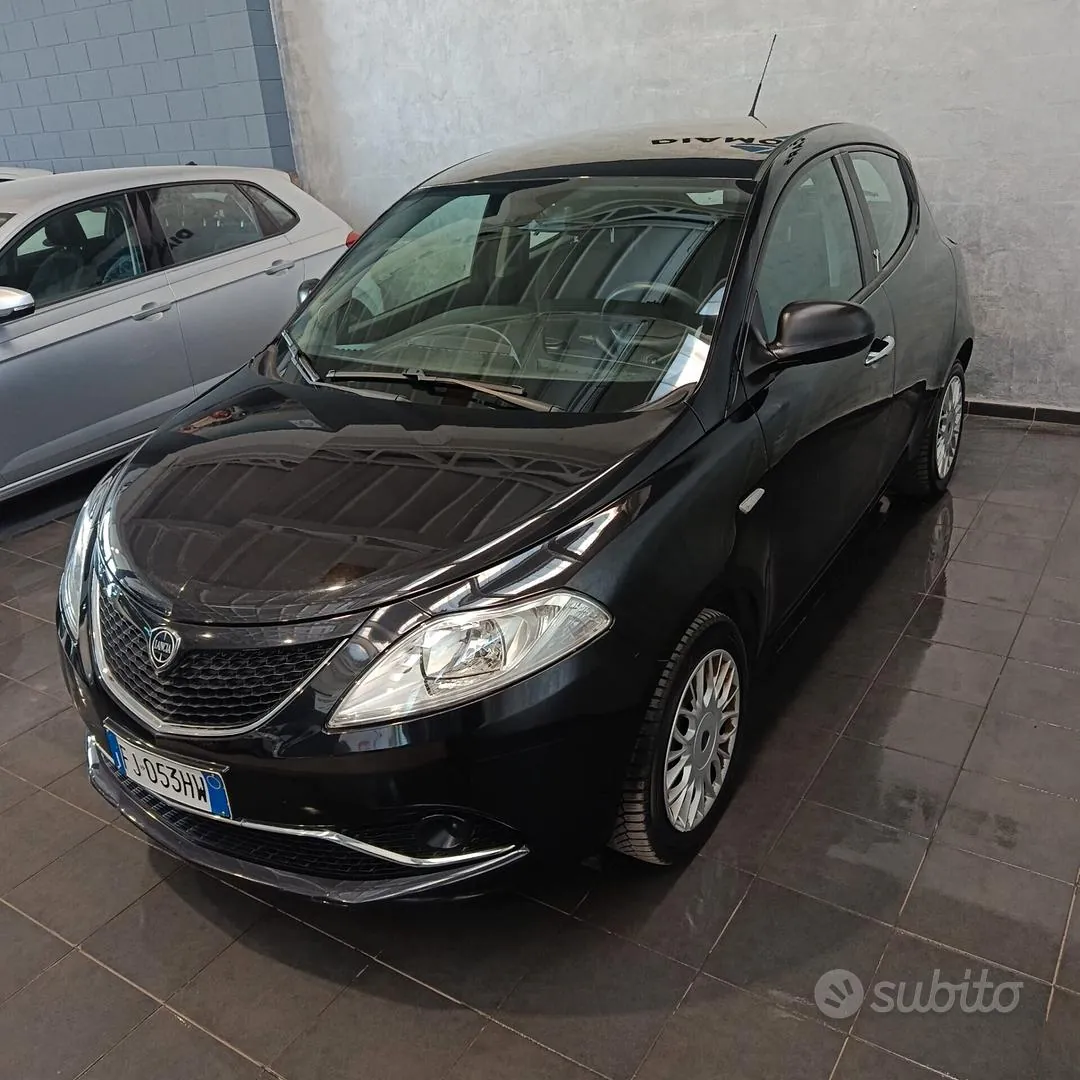Lancia Ypsilon 2017 photo 4