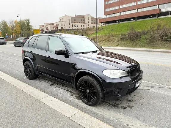BMW X5 2012 photo 2