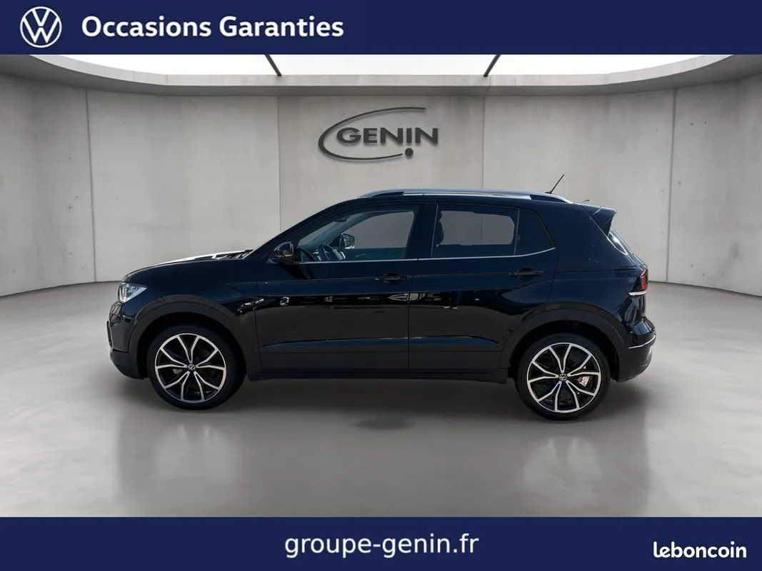 Volkswagen T-Cross 2023 photo 2