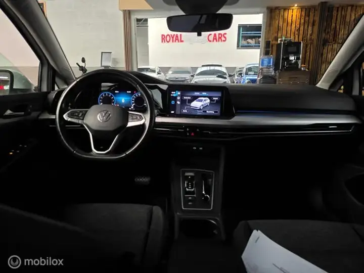 Volkswagen Golf Variant 2023 photo 3