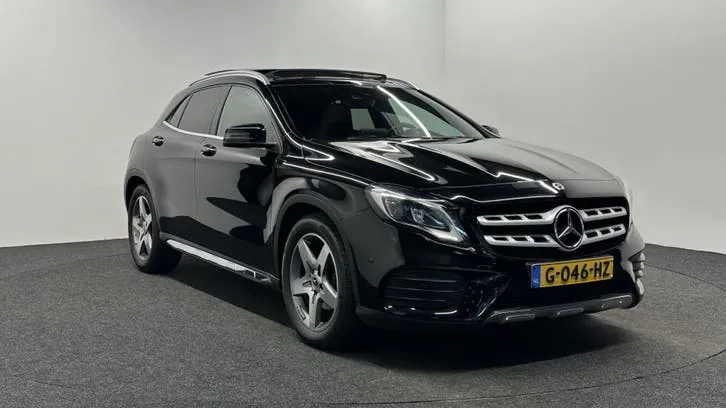 Mercedes-Benz Gla Class 2019 photo 3