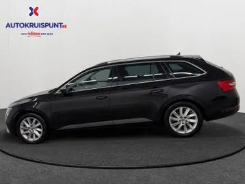 Skoda Superb 2021 photo 2